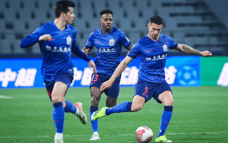 华体会vip注册-申花备战新的比赛，球员备战努力的简单介绍