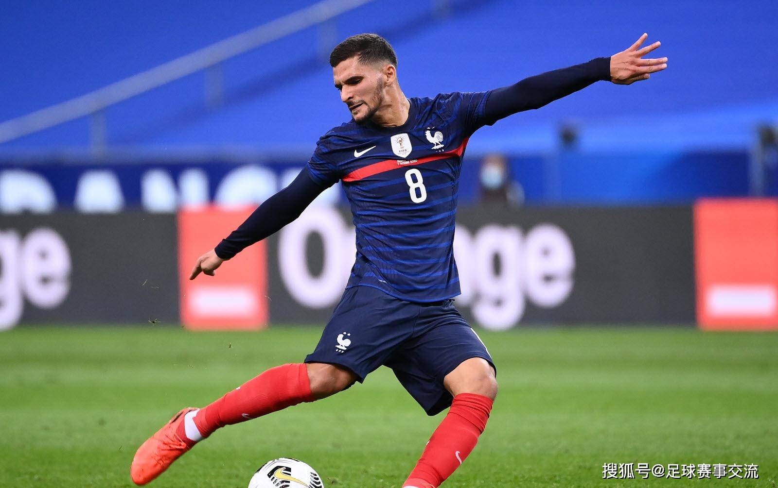 华体会官网-捷克球员技术娴熟，精准射门取得进球的简单介绍