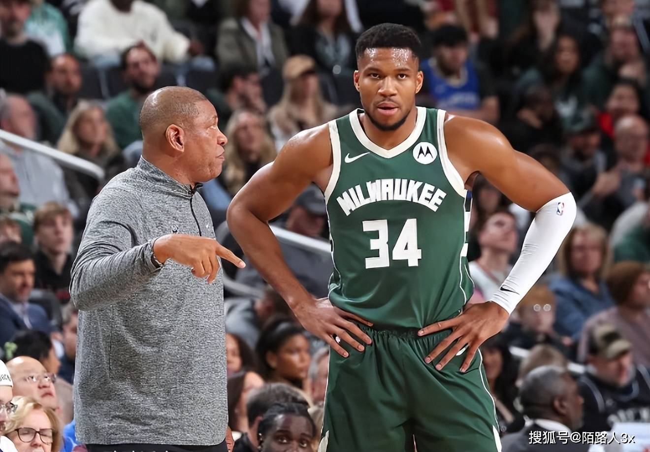 华体会注册-雄鹿外线火力全开，击败对手