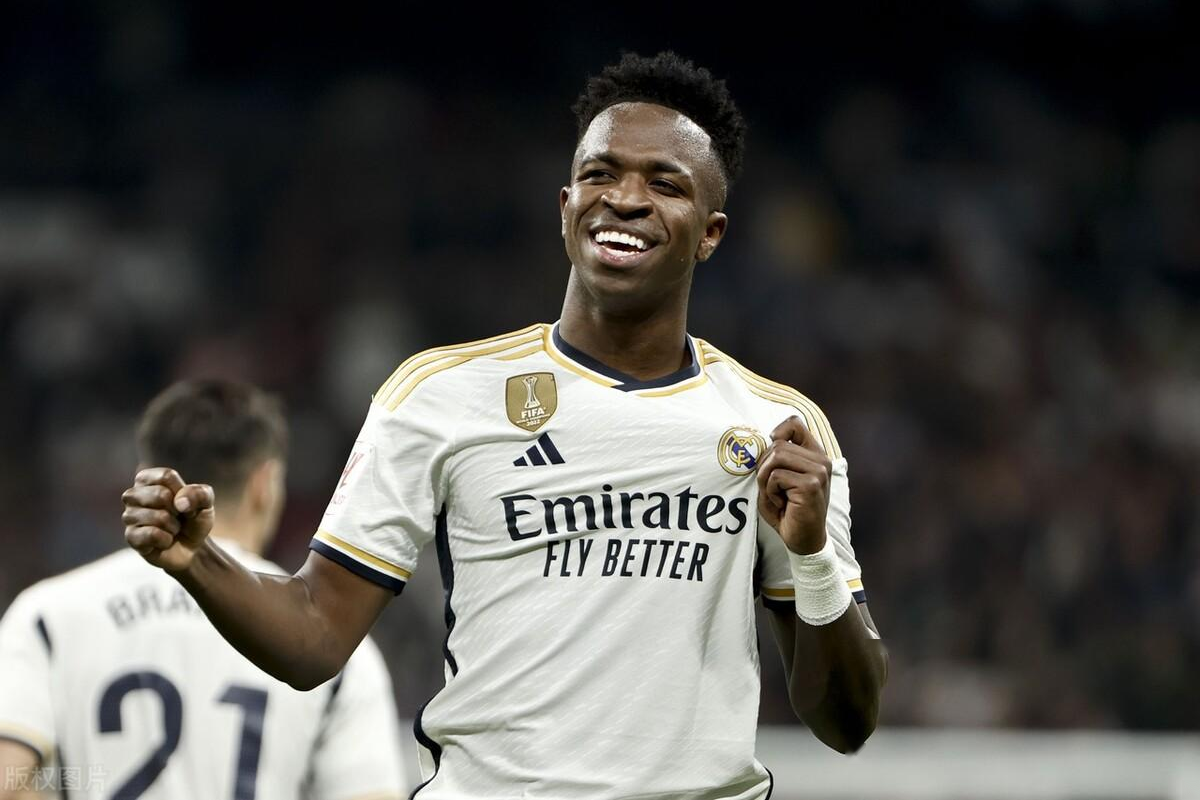 华体会官方登录入口-勒沙宁根遭遇主场失利，积分榜后段困境