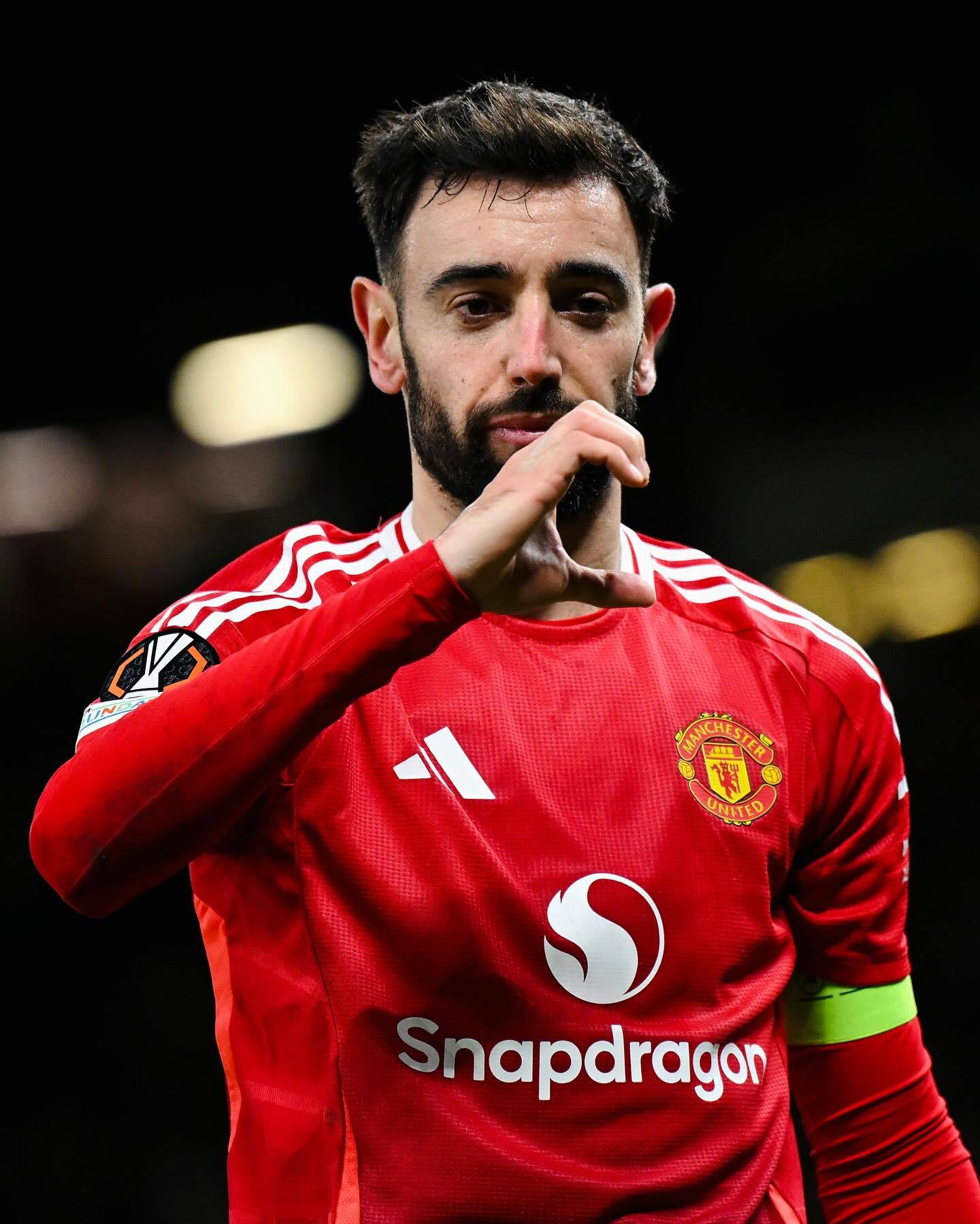 华体会官网app-曼联主帅高度赞赏球员表现，领队取得连胜