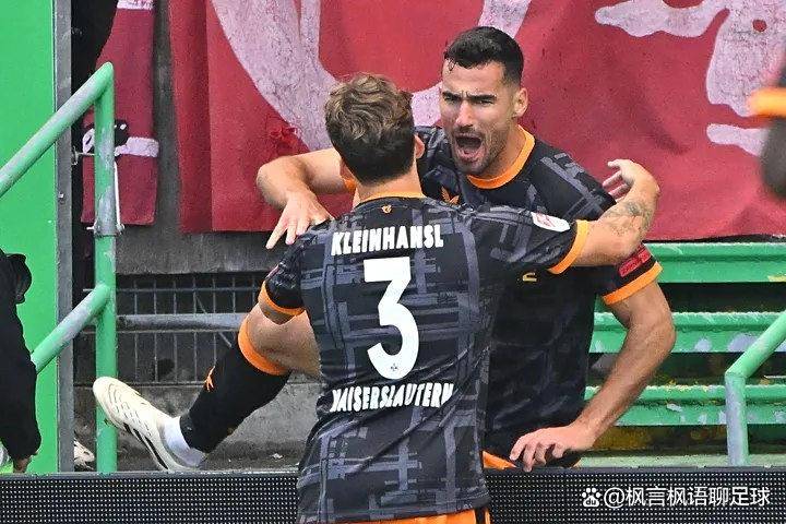 华体会馆-包含柏林赫塔客场逼平汉诺威，延续不败纪录取得关键一分的词条